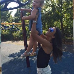 Meet your Posher, Shoshanna